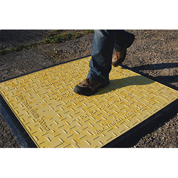 Durable Stable Oxford Trench Cover with PVC Anti-Slip Edge